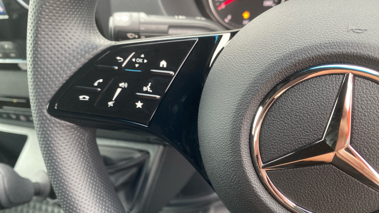 Mercedes-Benz Sprinter 315Cdi L2 Diesel Rwd 3.5t H2 Pro Van